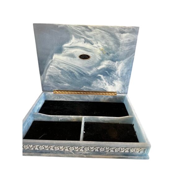 1970s Stone Incolay “Birds of Paradise” Cameo Box - Picture 3 of 9